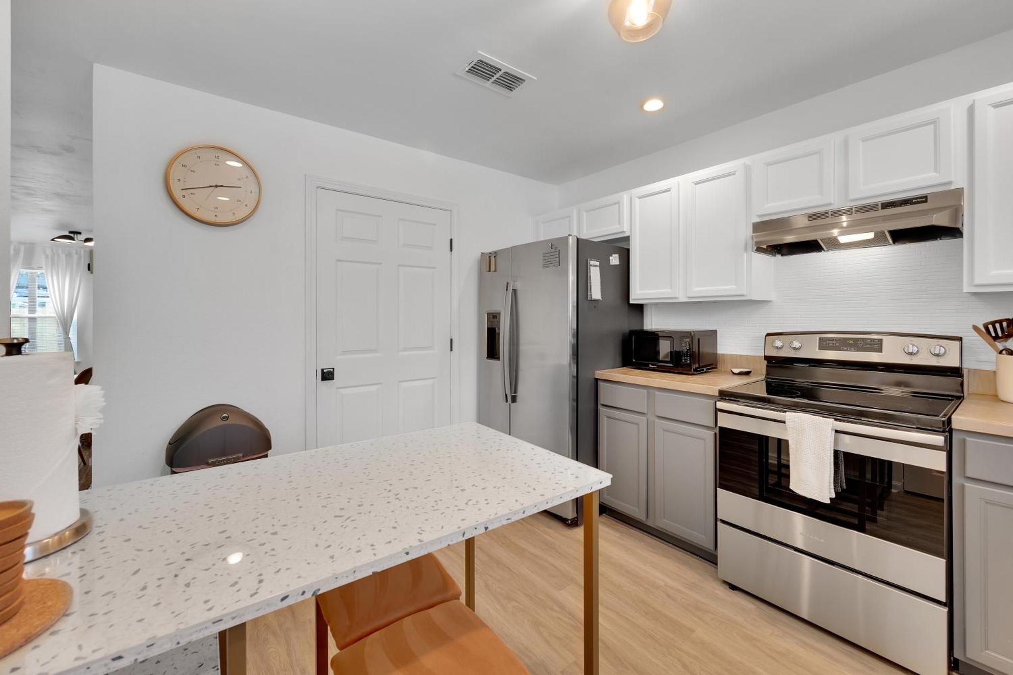 {Hidden Gem} Beach Home Blocks From Ocean +6 Bikes Jacksonville Beach Exterior photo